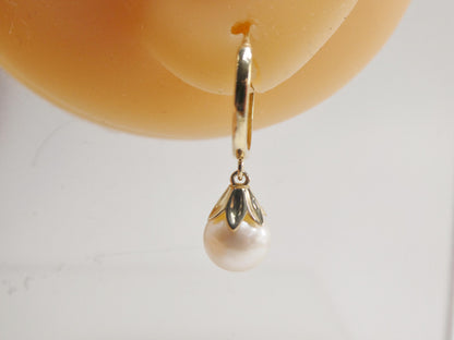 Real 10k Solid Yellow Gold Shell Cultured Freshwater Pearl Plain Hoop Huggie Earrings