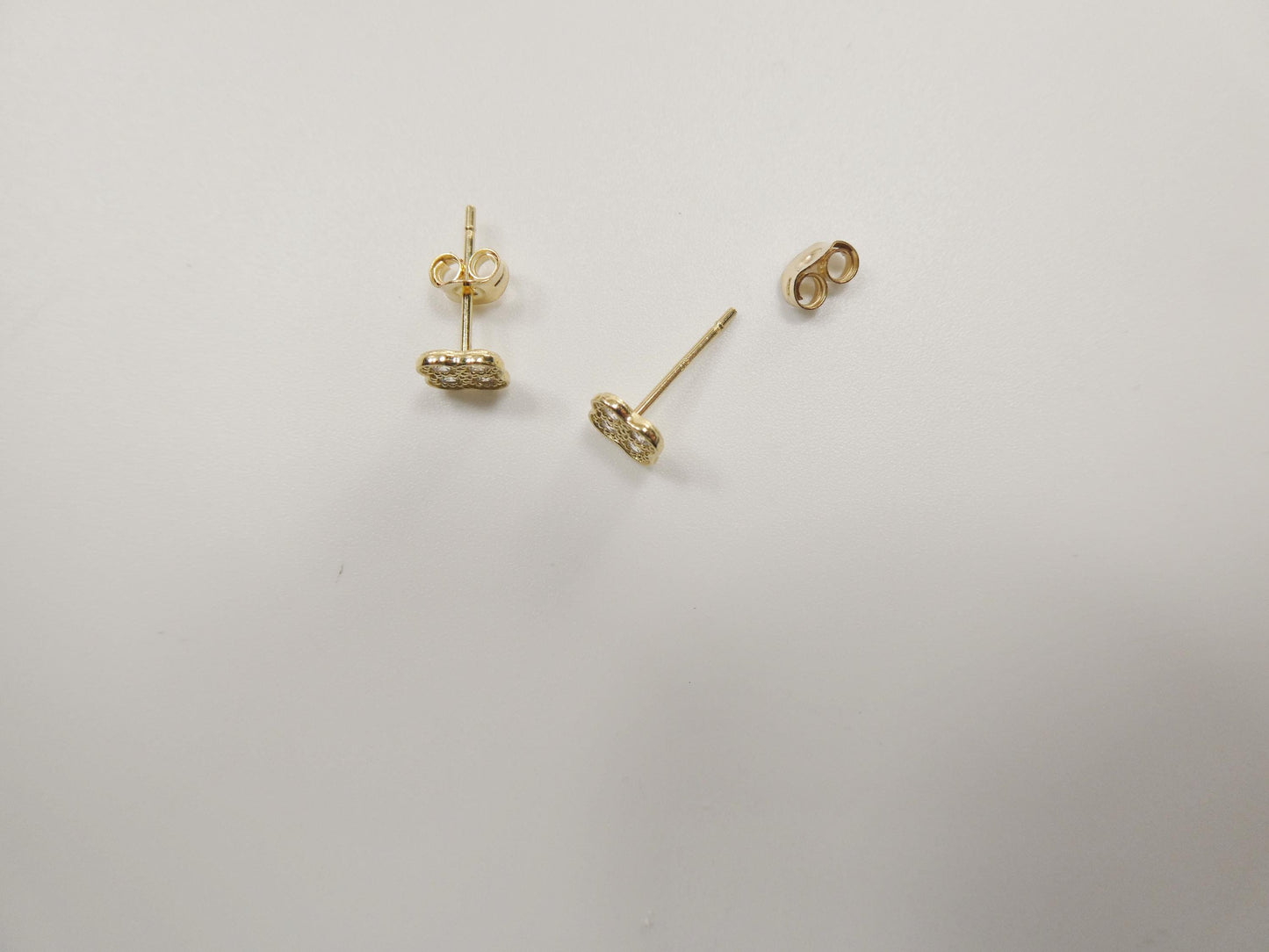 real 10k solid yellow gold small flower push post stud earrings