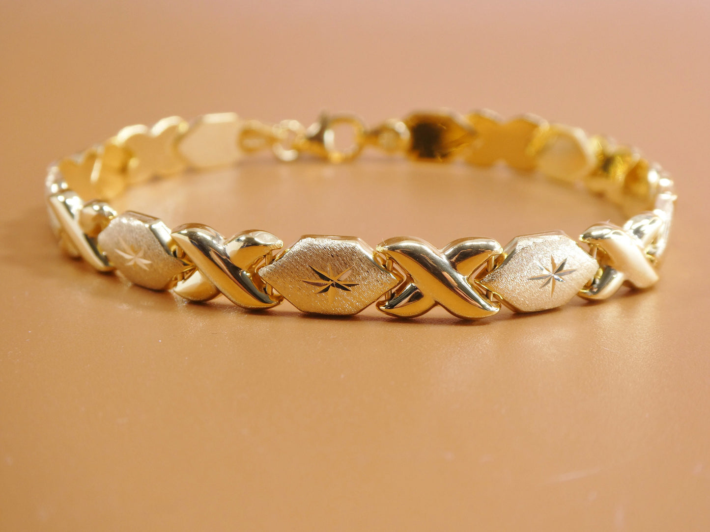 6.5 inch 7 inch xoxo stampato bracelet all yellow tone 14k yellow gold color finish over real 925 sterling silver