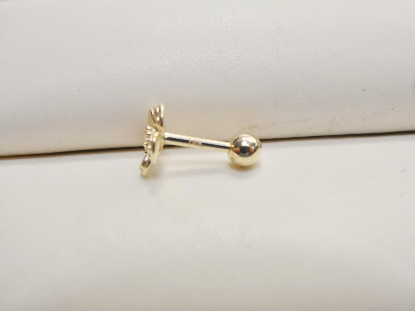 14k real solid yellow gold cartilage flower body ring piercing