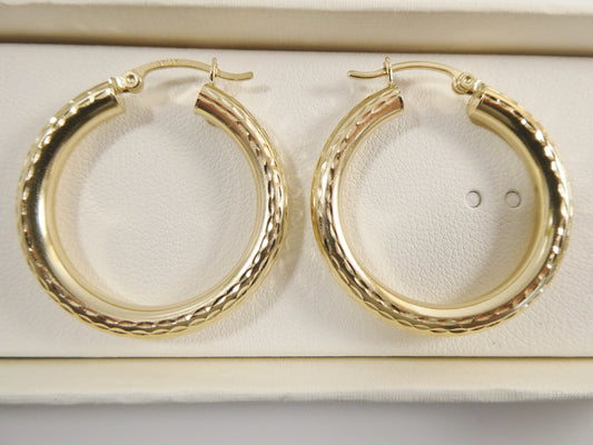 14K real solid yellow gold 30mm round hoop earring snap closure full diamond cut finish