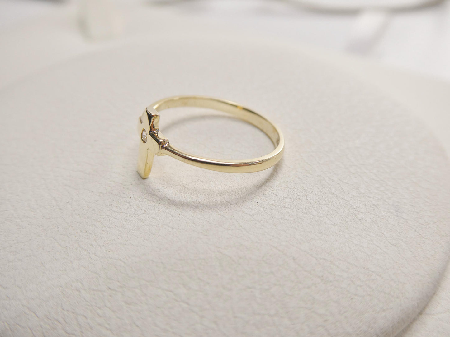 real 10k solid yellow gold cross classic pinky ring