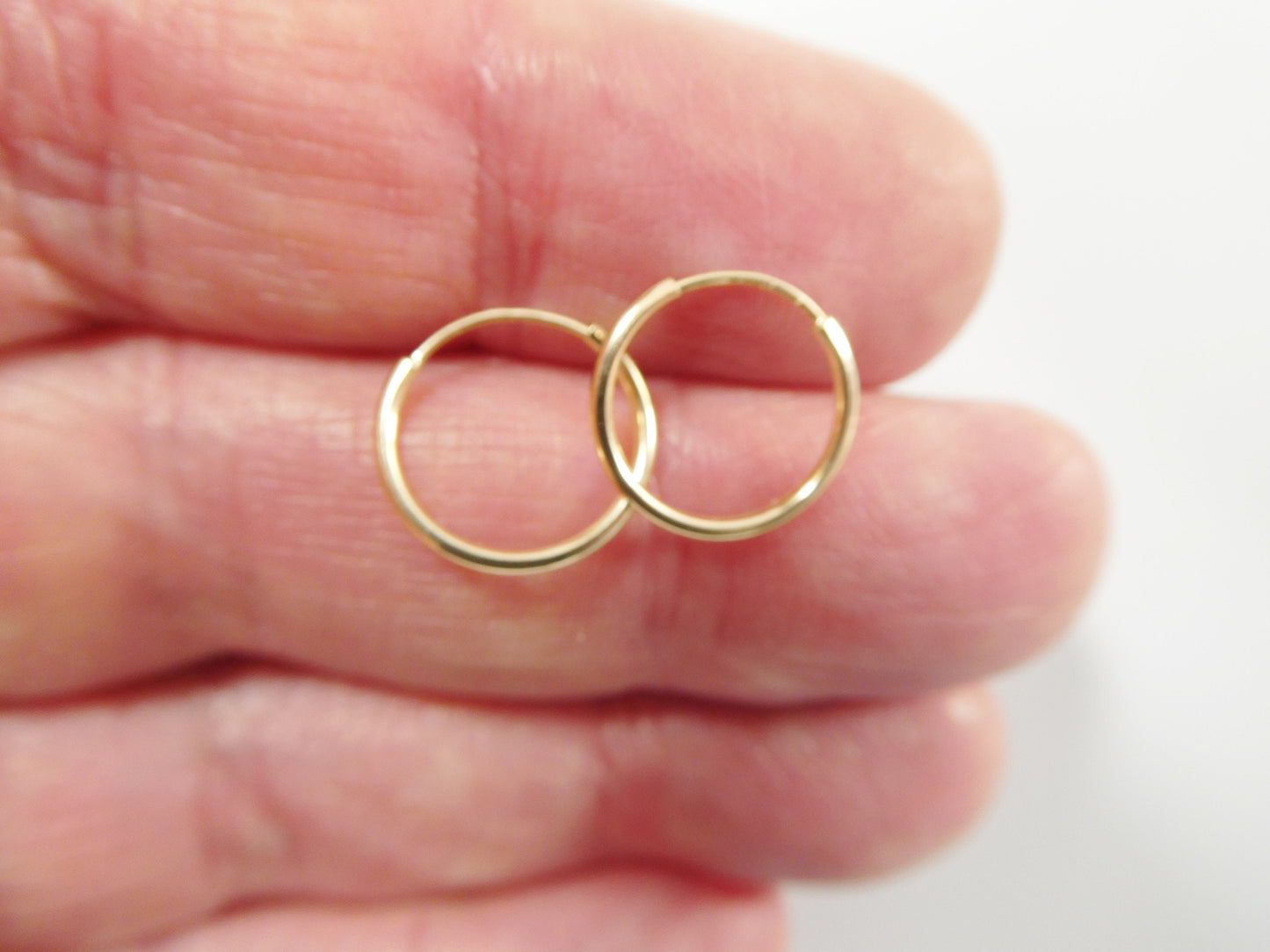 real 14k solid yellow gold 12mm endless small hoop lightweight hoop earring