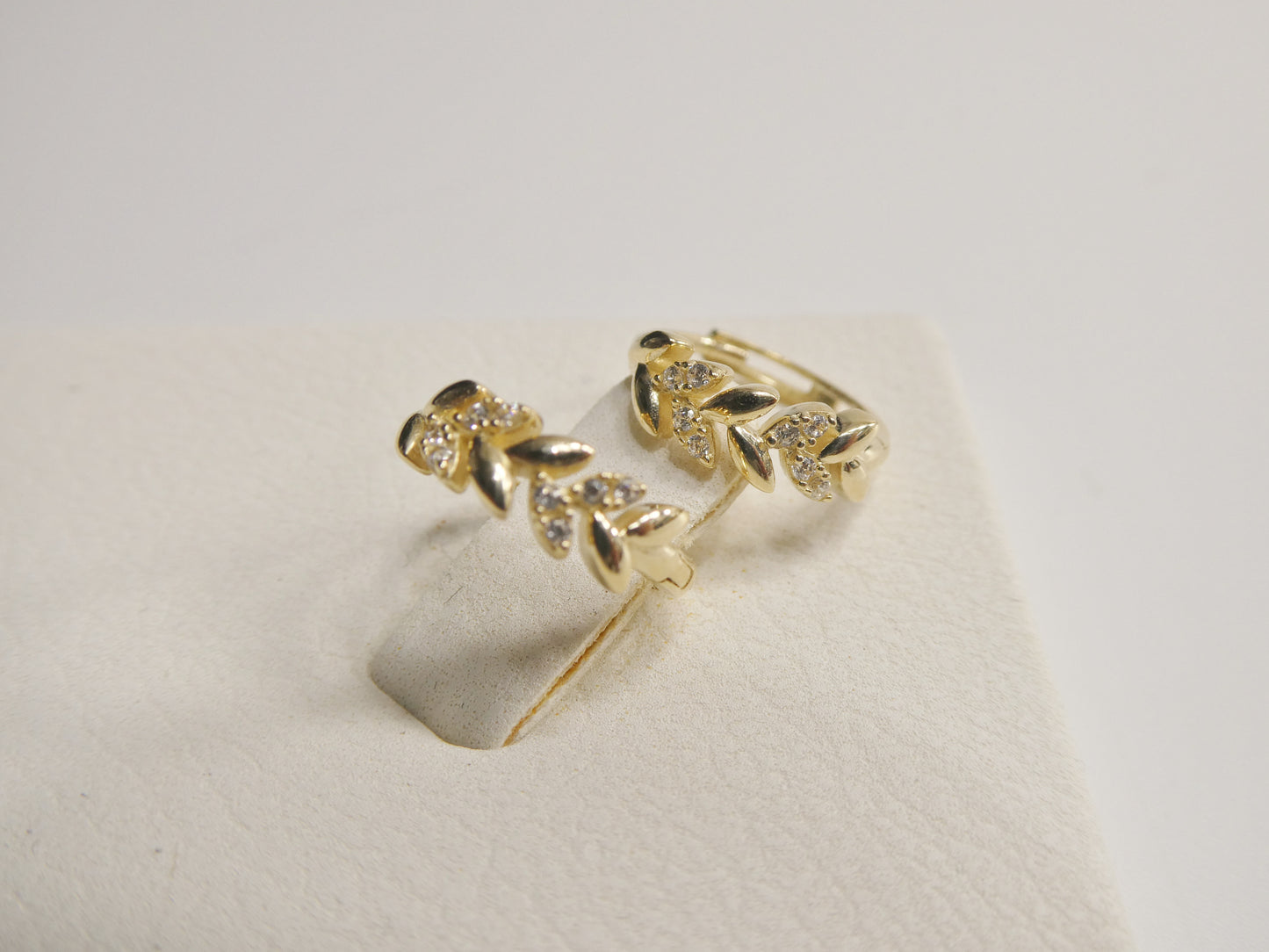 Real 10k Solid Yellow Gold Fancy Hoop Huggies Earrings