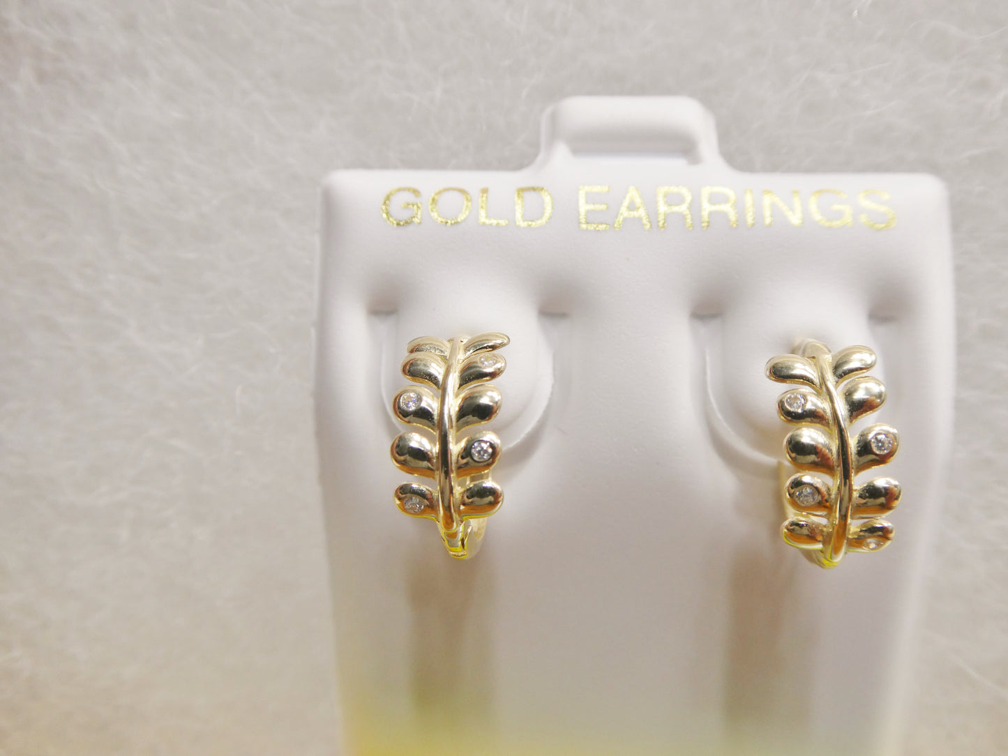 Real 10k Solid Yellow Gold Fancy Hoop Huggies Leaf Earrings