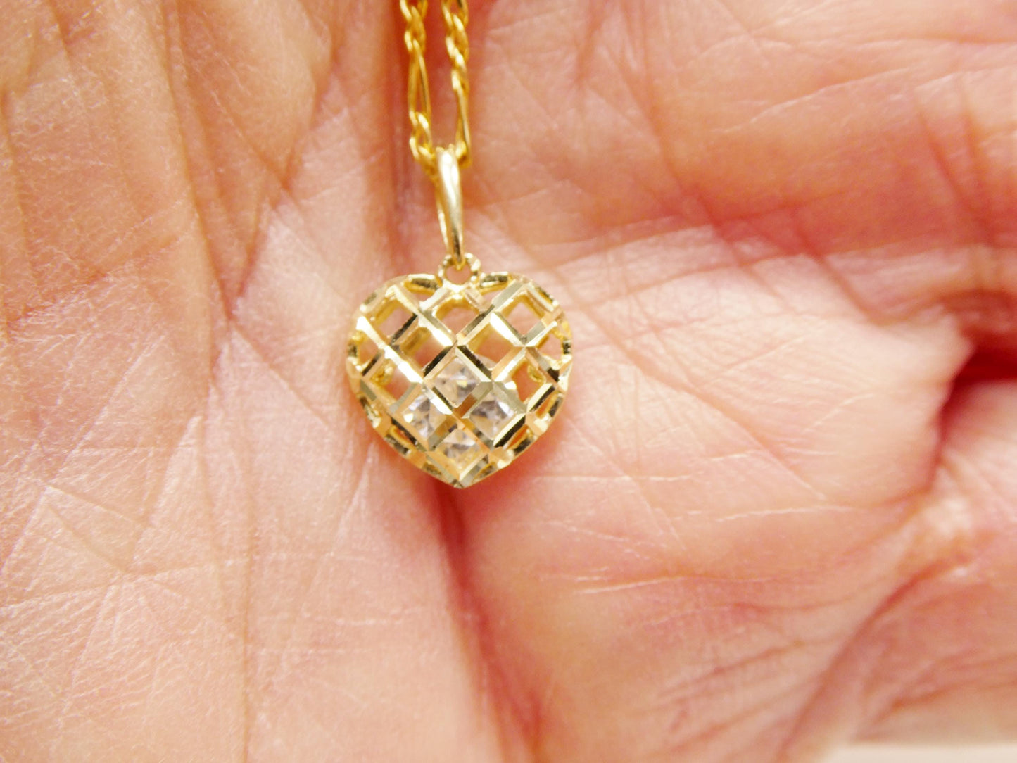 10k Yellow Gold Figaro Chain Necklace with Heart Pendant - 18 inch