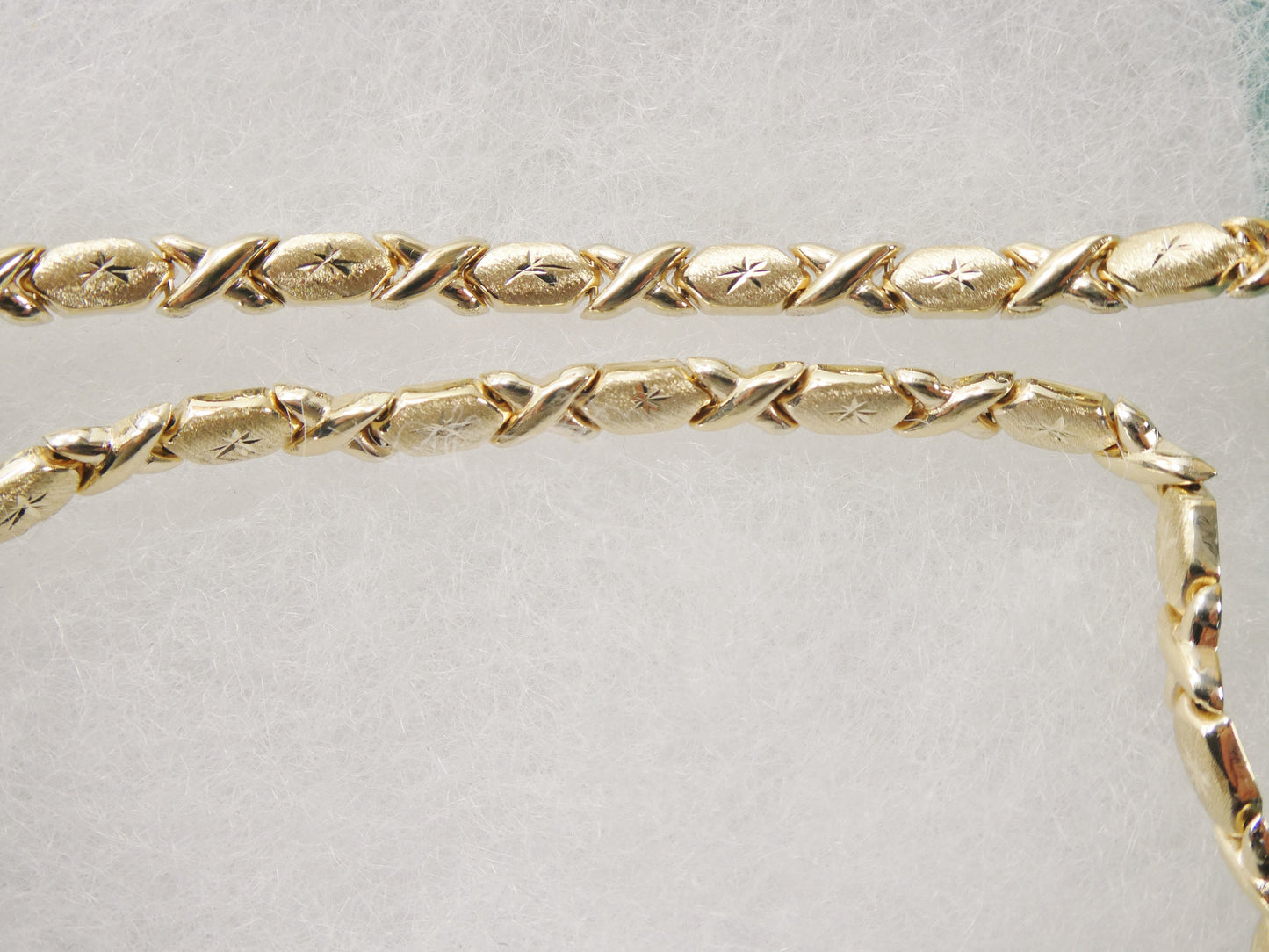 real 10k solid yellow gold 5.5/ 6.5 inch children/women xo bracelet