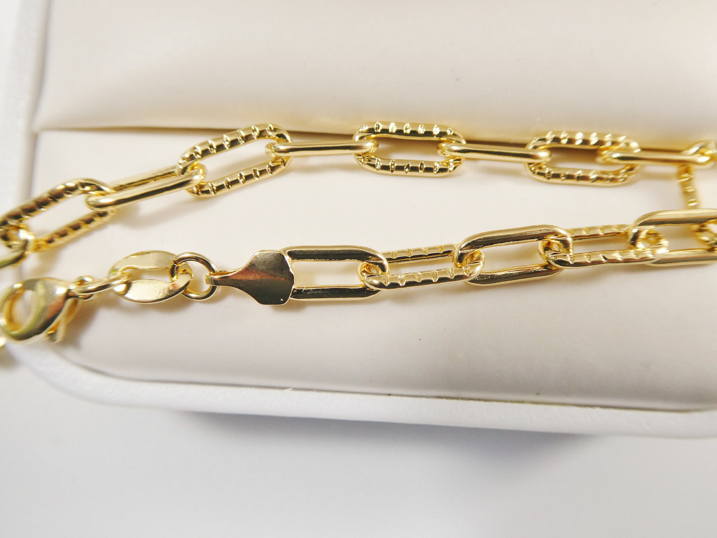 7.5 / 10 inch 14k gold filled paper clip chain ladies bracelet