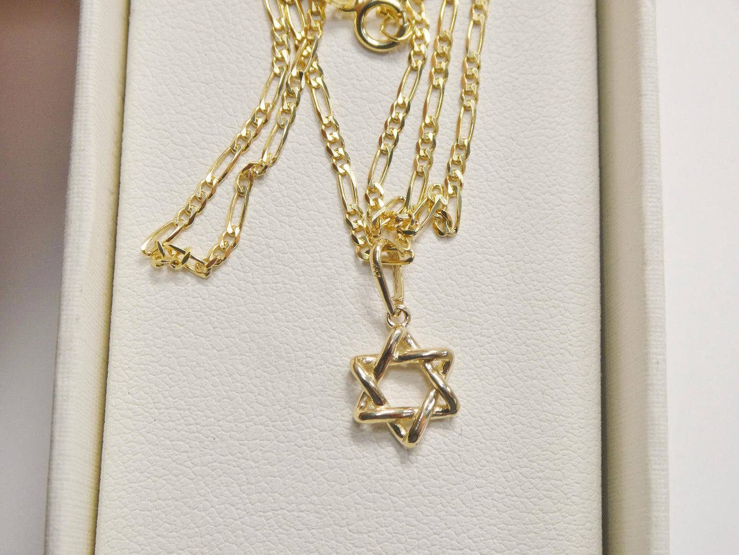 10k real solid yellow gold 18 inch solid figaro chain and star David pendent