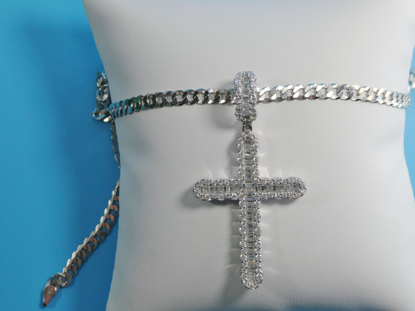 14k white gold color tone chain and large cross charm pendent over real 925 sterling silver