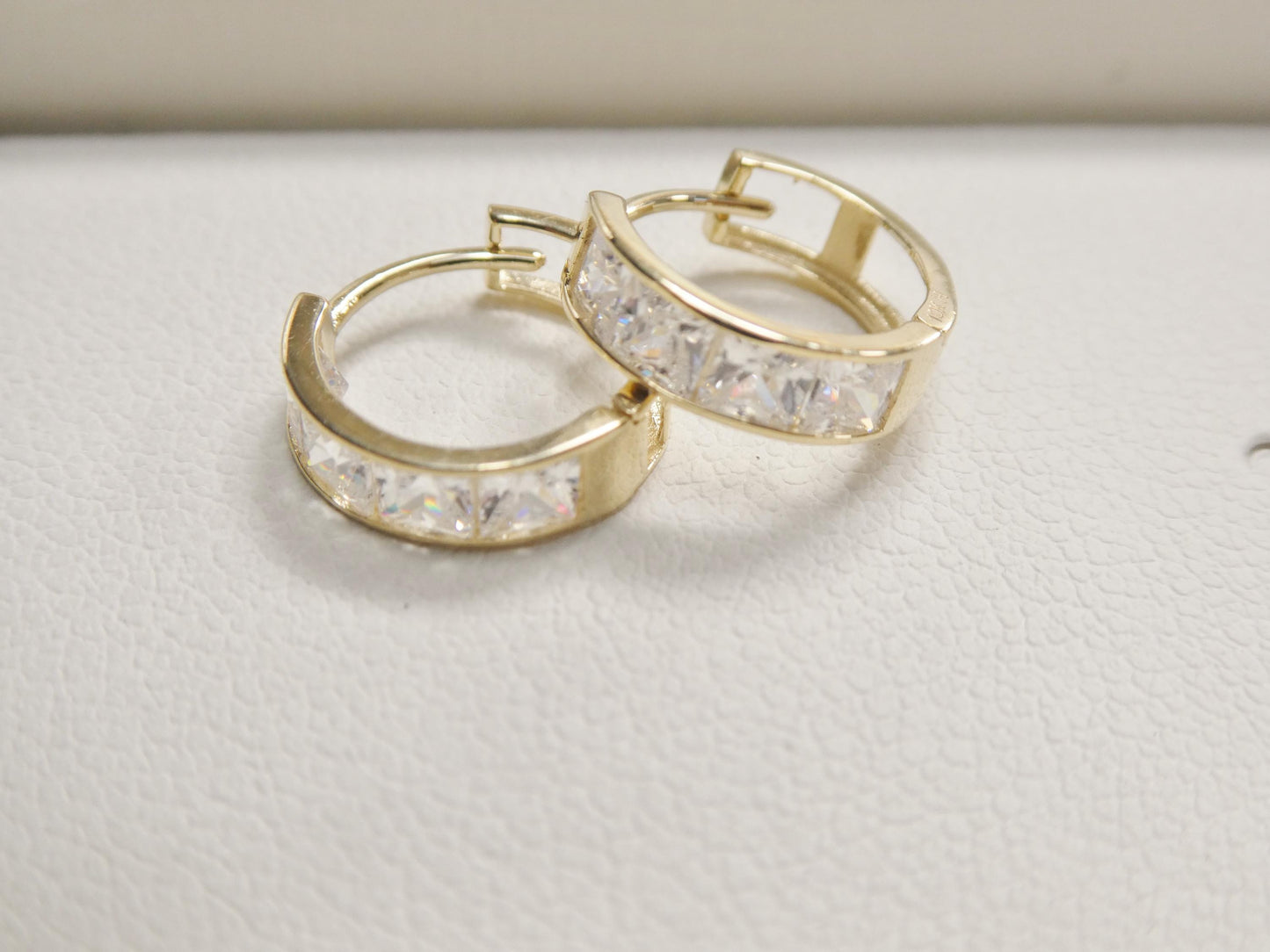 real 10k solid yellow gold square-cut stone hoop huggie earrings