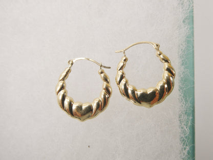 14k Real Solid Yellow Gold Small Heart Hoop Design Earrings