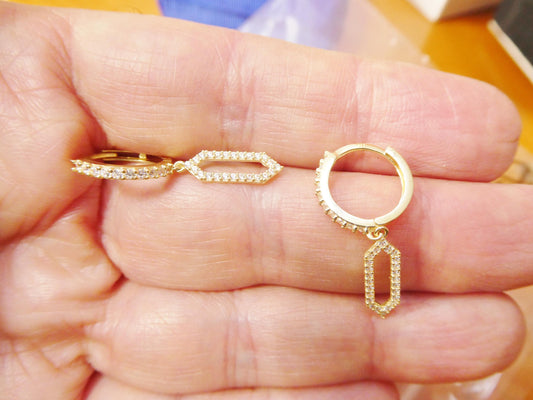 real 10k solid yellow gold paperclip dropping earrings