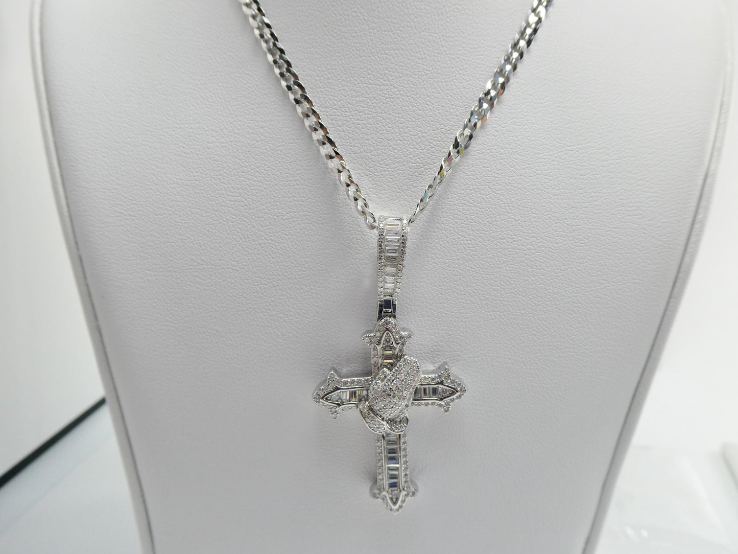 real 925 sterling silver 22 inch flat chain and moissanite cross pendent charm