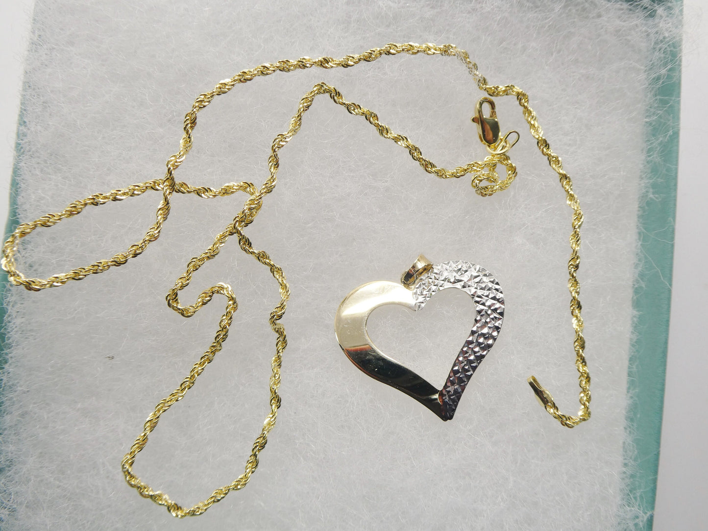 14k real solid yellow gold two tone heart pendent and robe necklace
