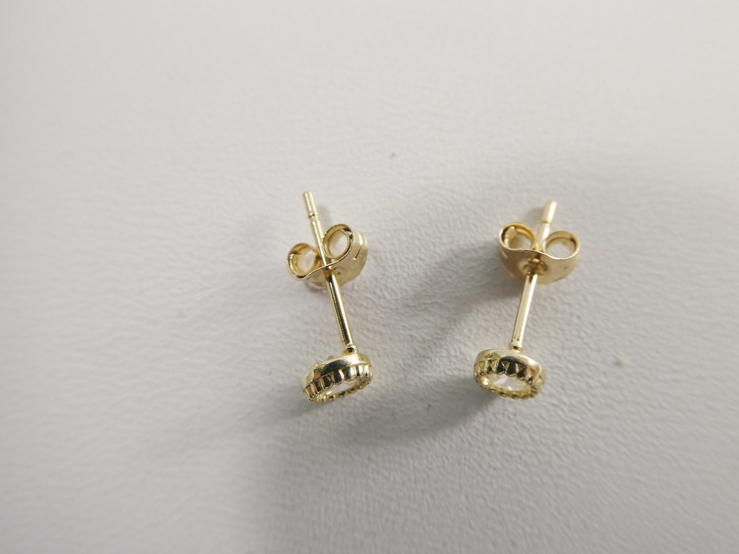 real 10k solid yellow gold push post 3mm stone small stud earrings