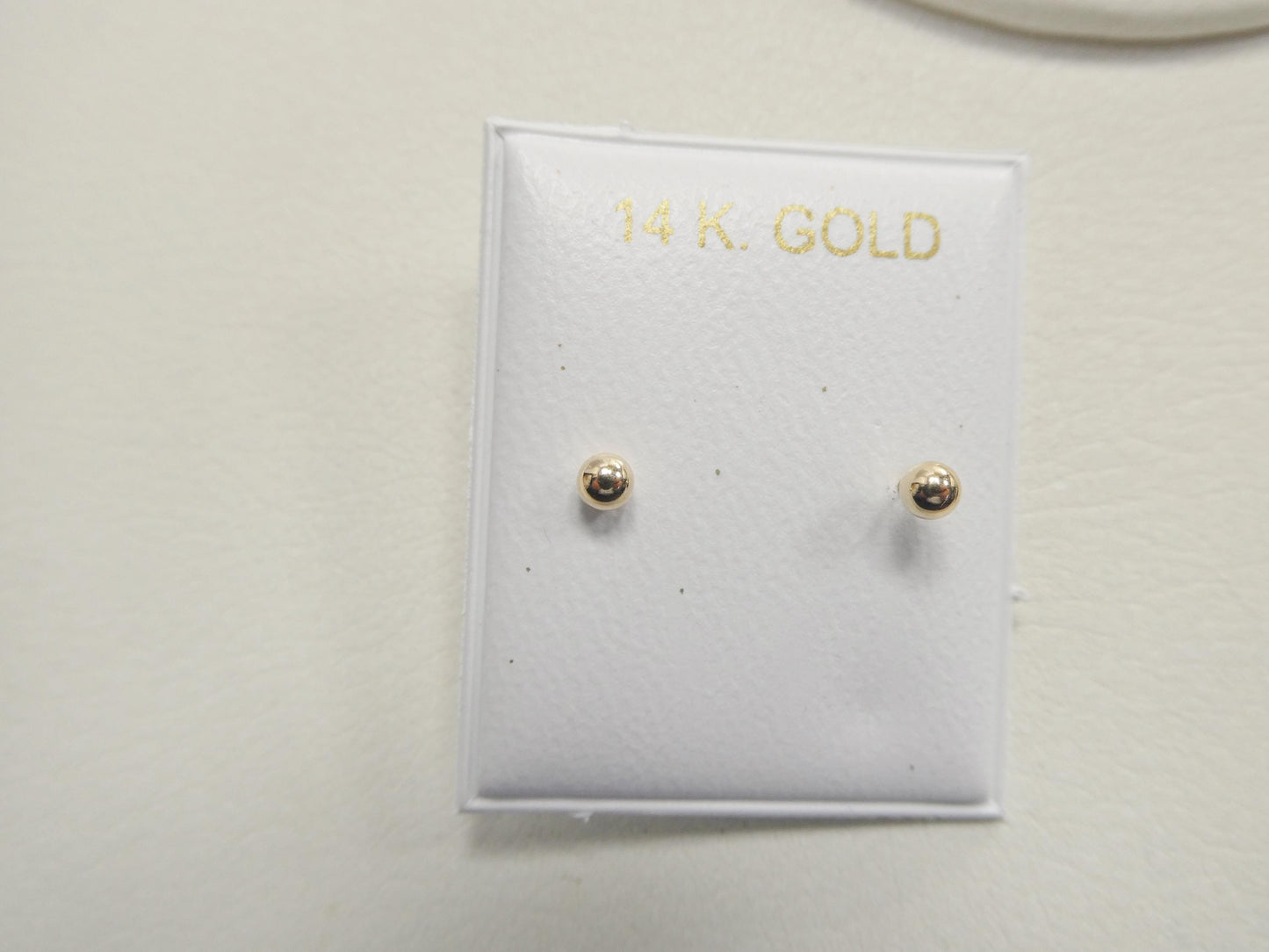 14k solid yellow gold high polish flat screw post ball earrings