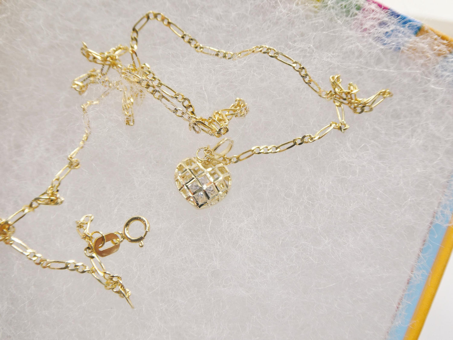 10k Yellow Gold Figaro Chain Necklace with Heart Pendant - 18 inch