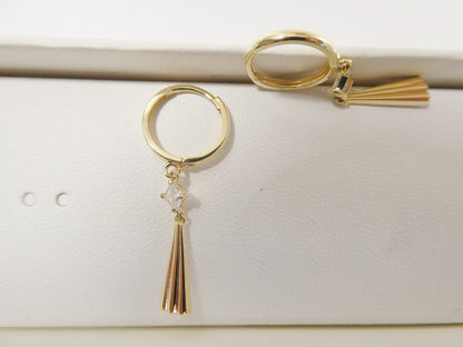 Real 10k Solid Yellow Gold Teardrop Hoop Huggie Earrings