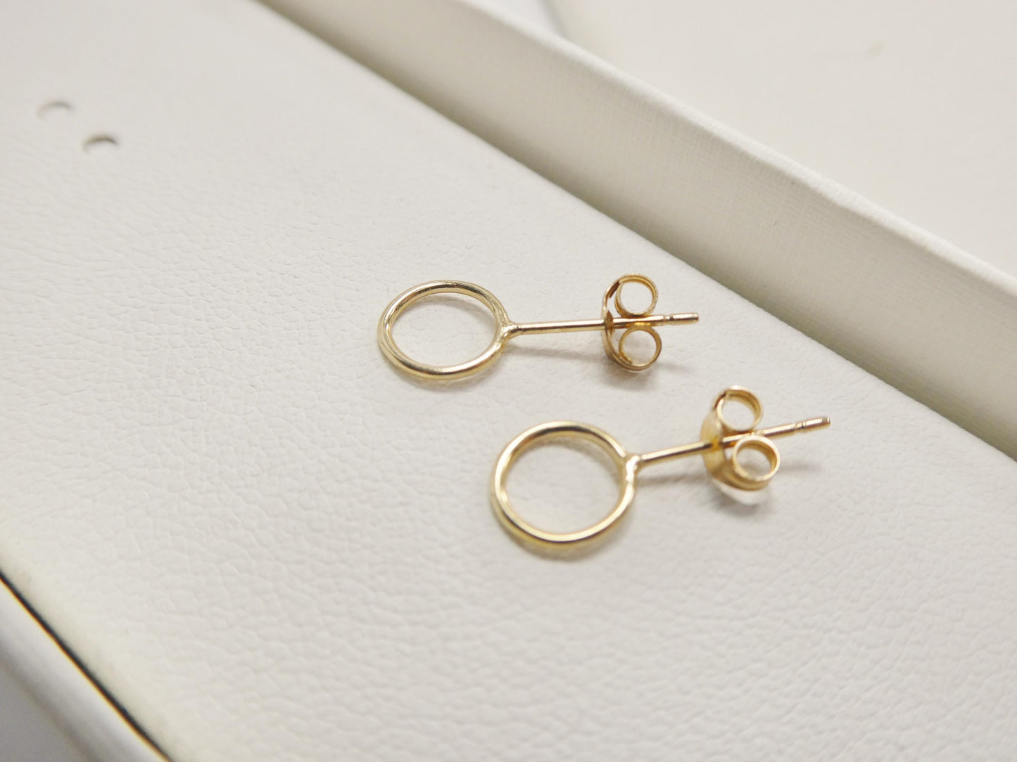 real 10k solid yellow gold circle stud earrings