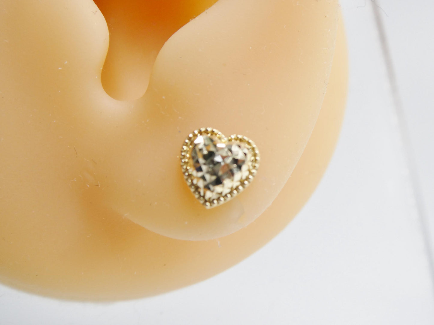 10k real solid yellow gold design heart push back earrings