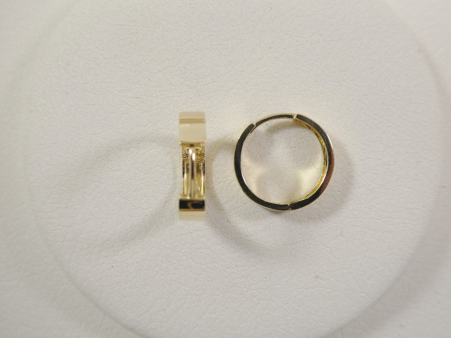 real 10k solid yellow gold high polish plain hoop huggie earrings