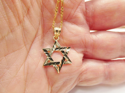 10k Yellow Gold Star of David Pendant Necklace: 18 inch Figaro Chain