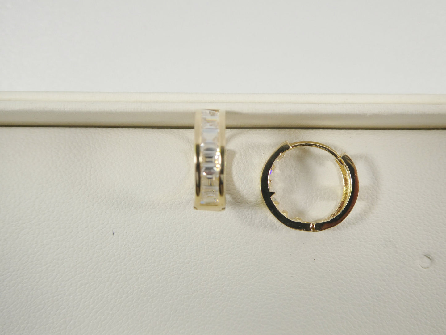 real 10k solid yellow gold baguette huggie hoop earring