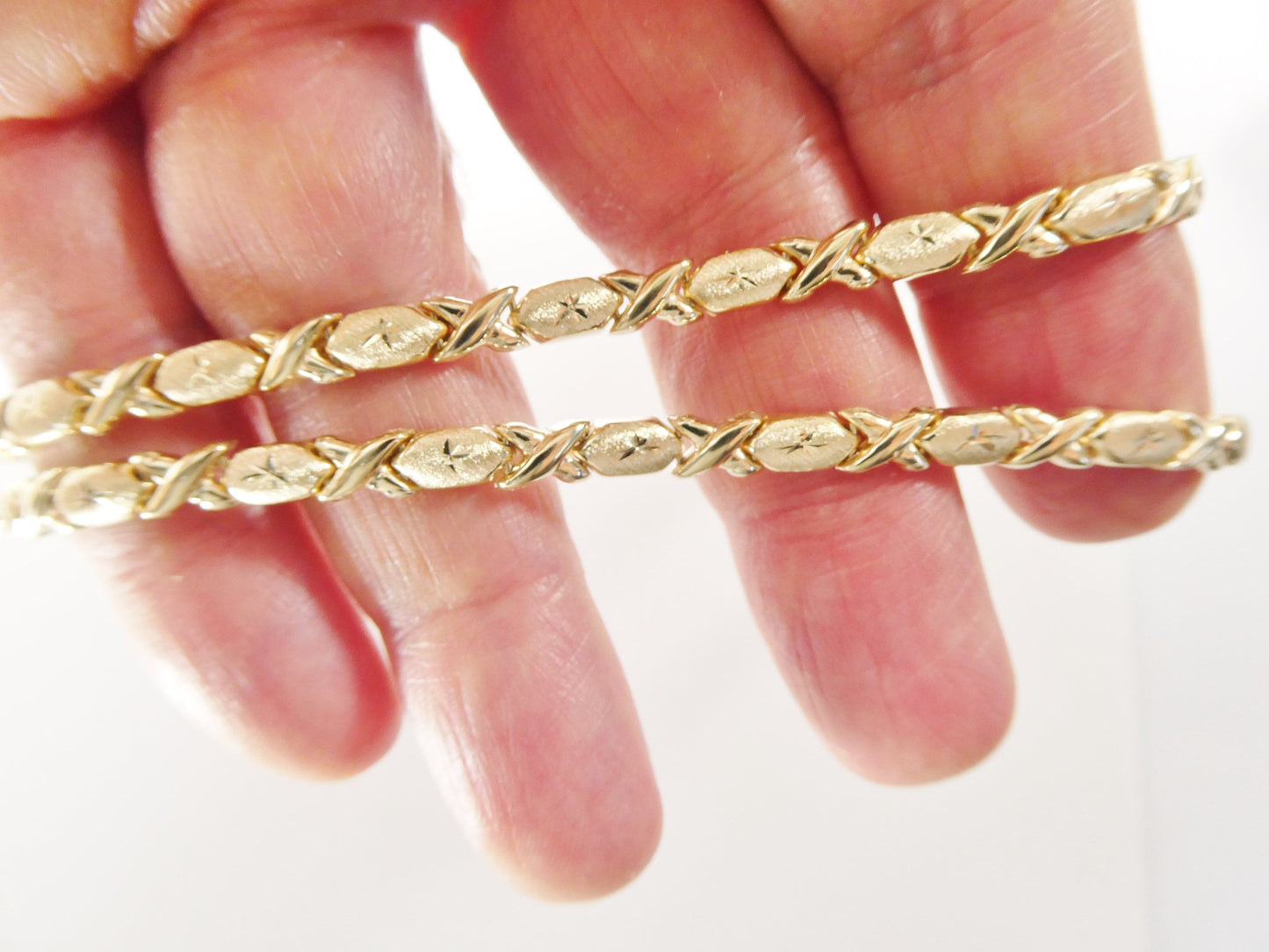 real 10k solid yellow gold 5.5/ 6.5 inch children/women xo bracelet