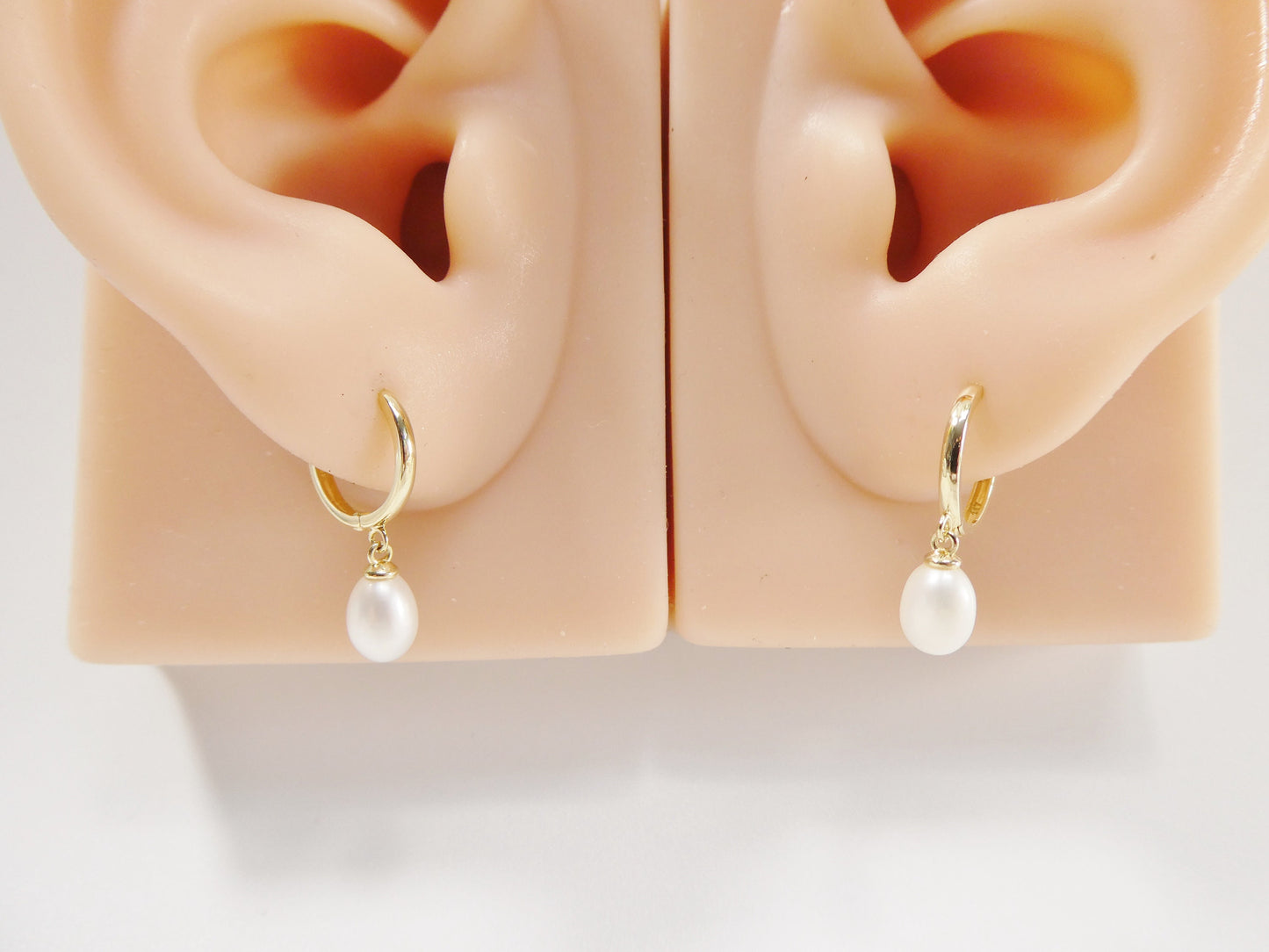 real 10k solid yellow gold dangling cultured freshwater pearl  plain hoop huggie earrings