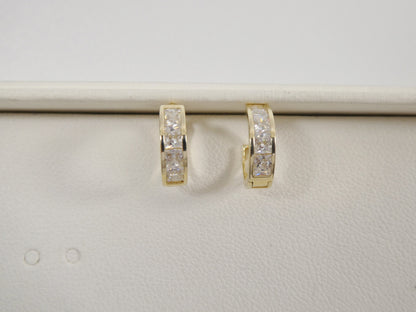 Real 10k Solid Yellow Gold Small 10mm Hoop Huggie Earrings