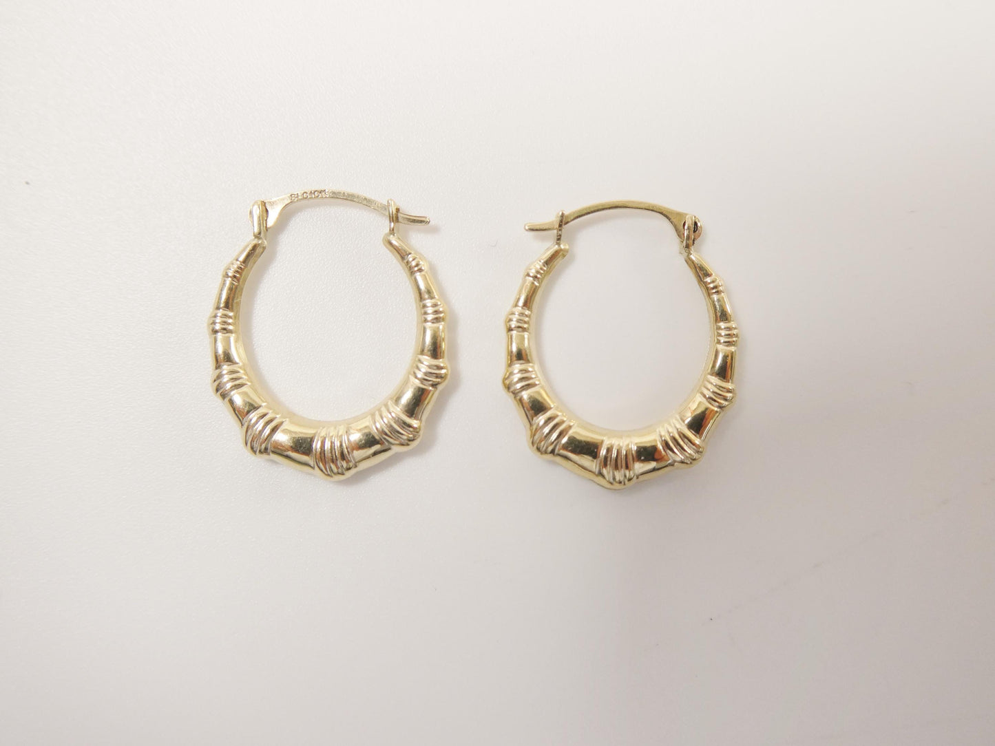 10k real solid yellow gold 18MM classic design hoop earrings