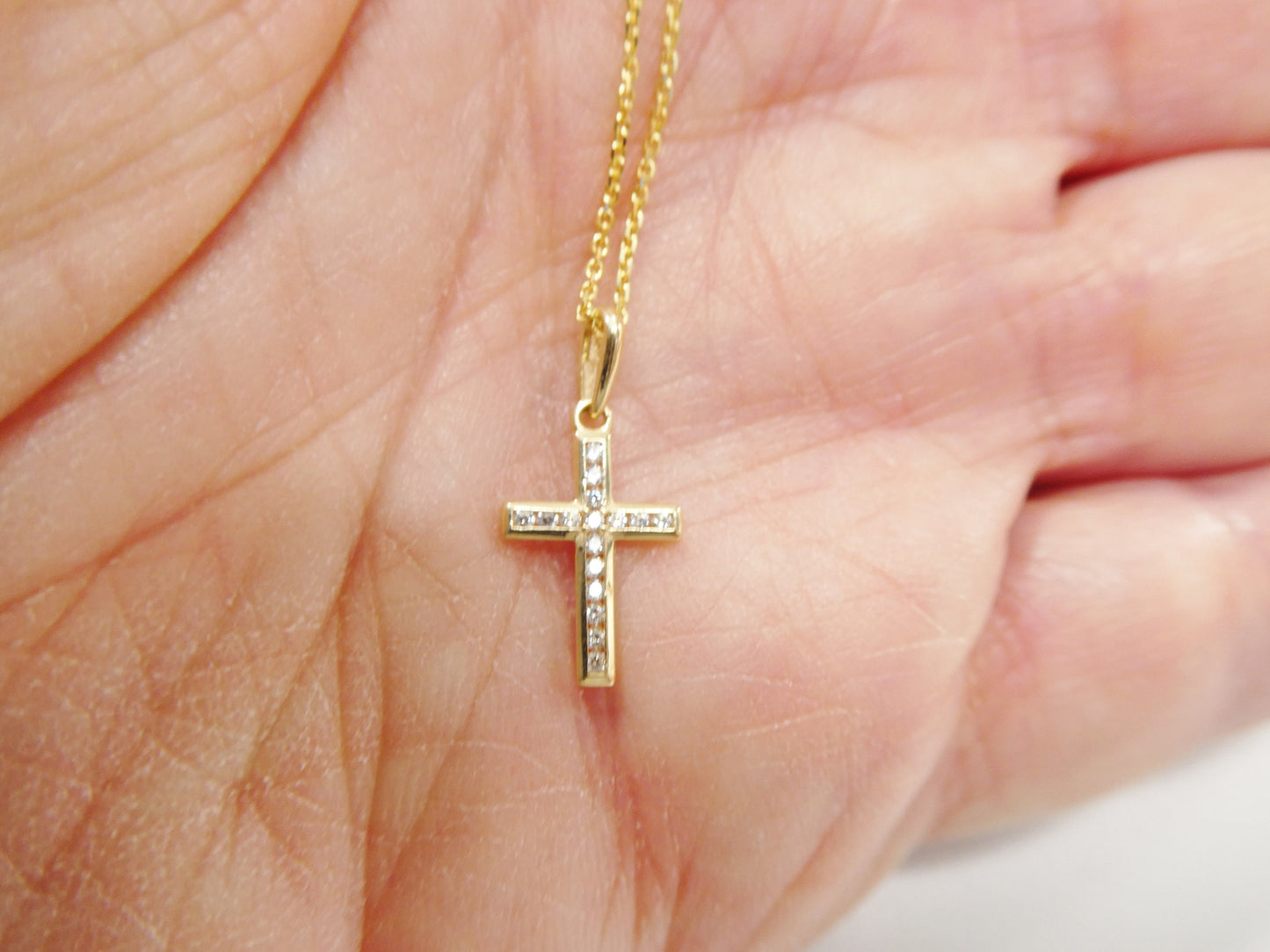 14k real solid yellow gold cross pendent and cable necklace