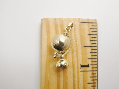 14k Real Solid Yellow Gold Globe Pendent & Robe Necklace