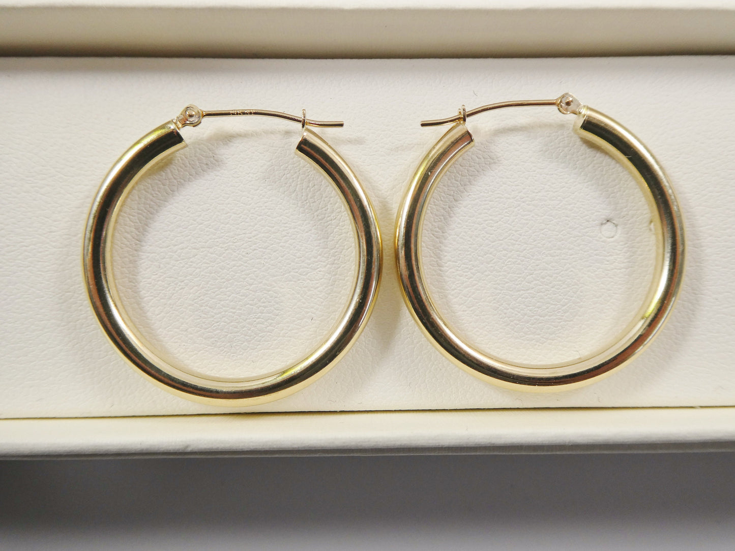 14K real solid yellow gold 3mm round hoop earrings snap closure high polish finish