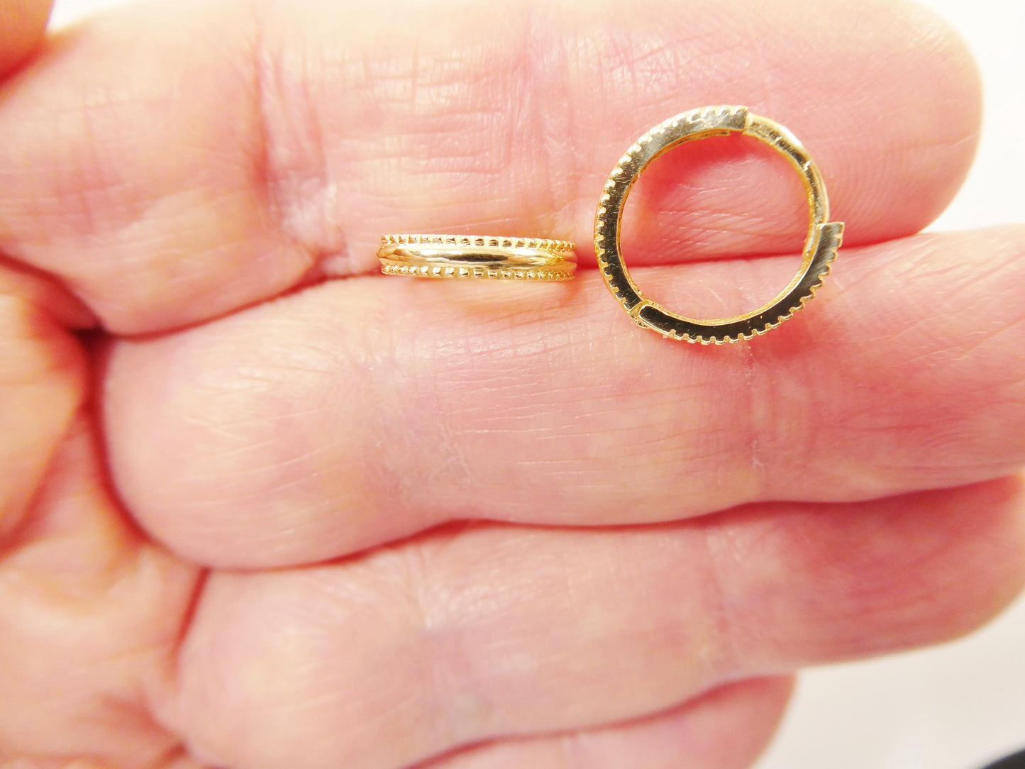 real 10k solid yellow gold designer hoop huggie earrings