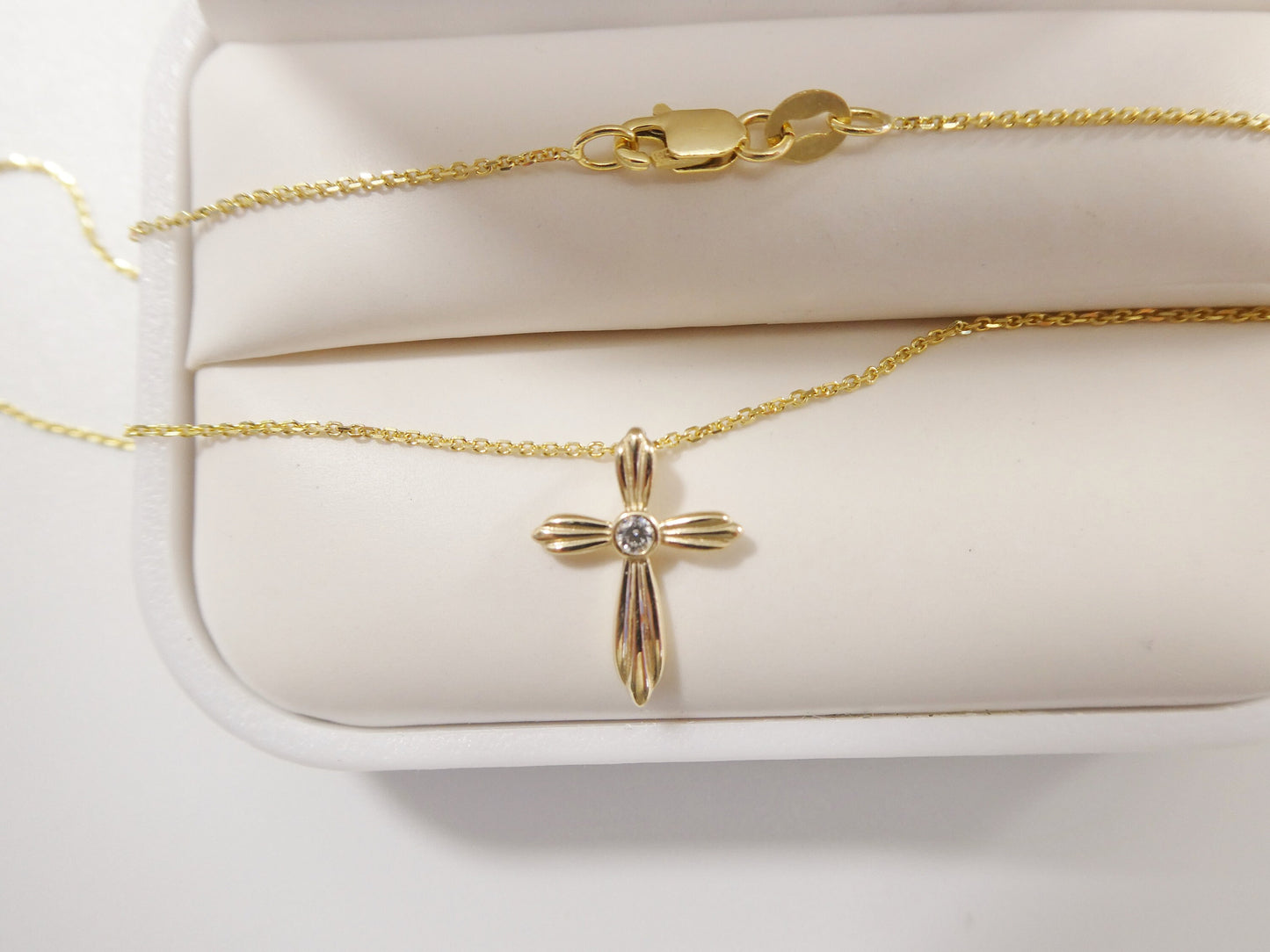 14k real solid yellow gold cross pendent and cable necklace