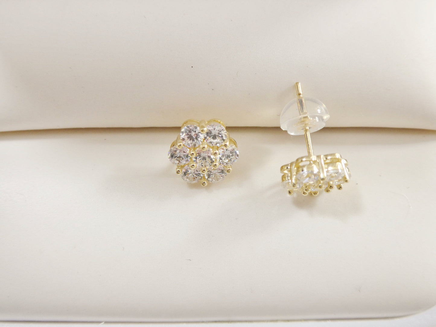real 10k solid yellow gold 7mm flower push post stud earring
