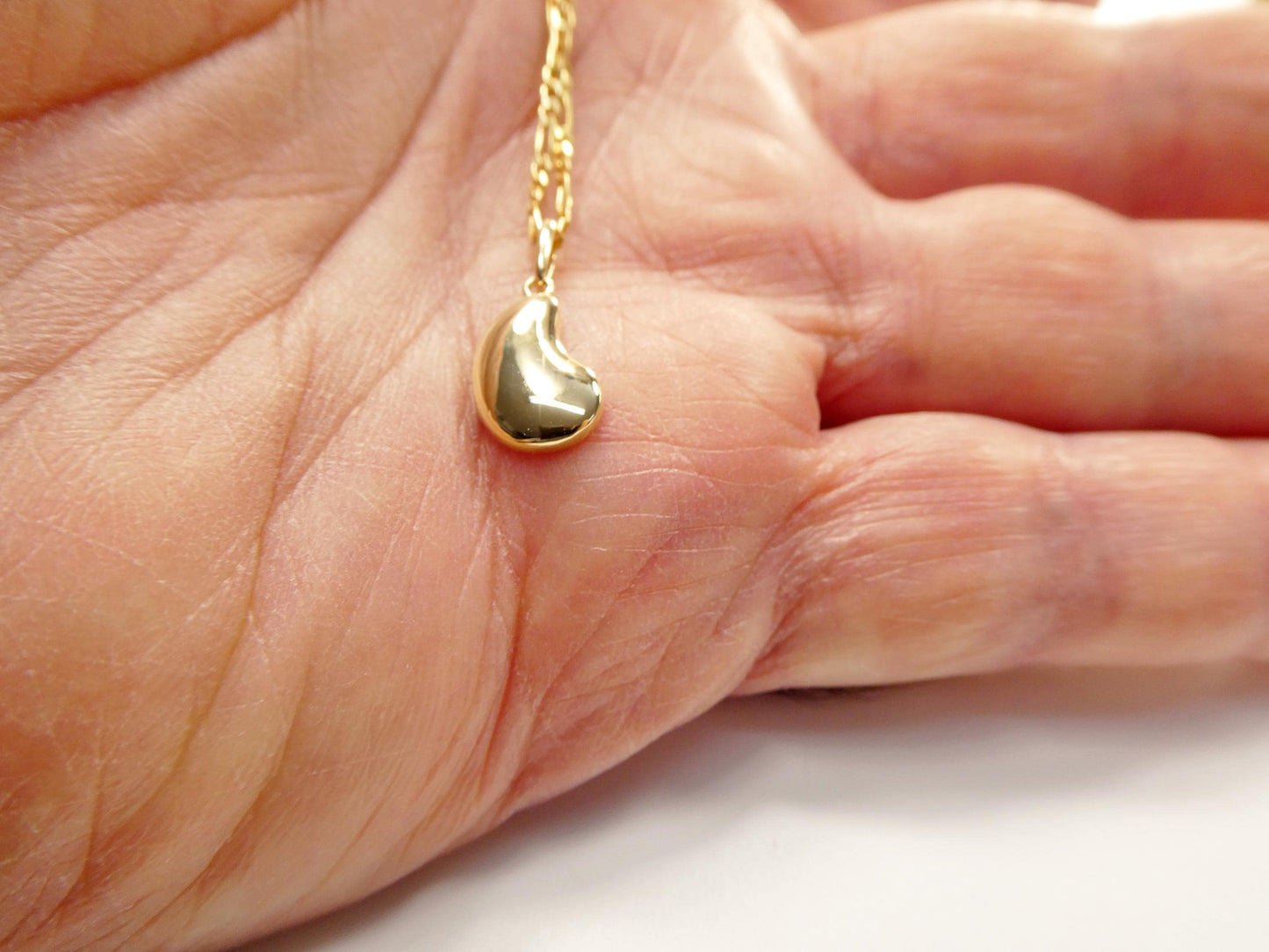 10k real solid yellow gold 18 inch solid figaro chain and teardrop pendent set
