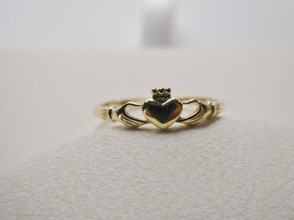 10k Solid Yellow Gold Women Girl Claddagh Ring