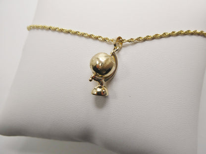 14k Real Solid Yellow Gold Globe Pendent & Robe Necklace