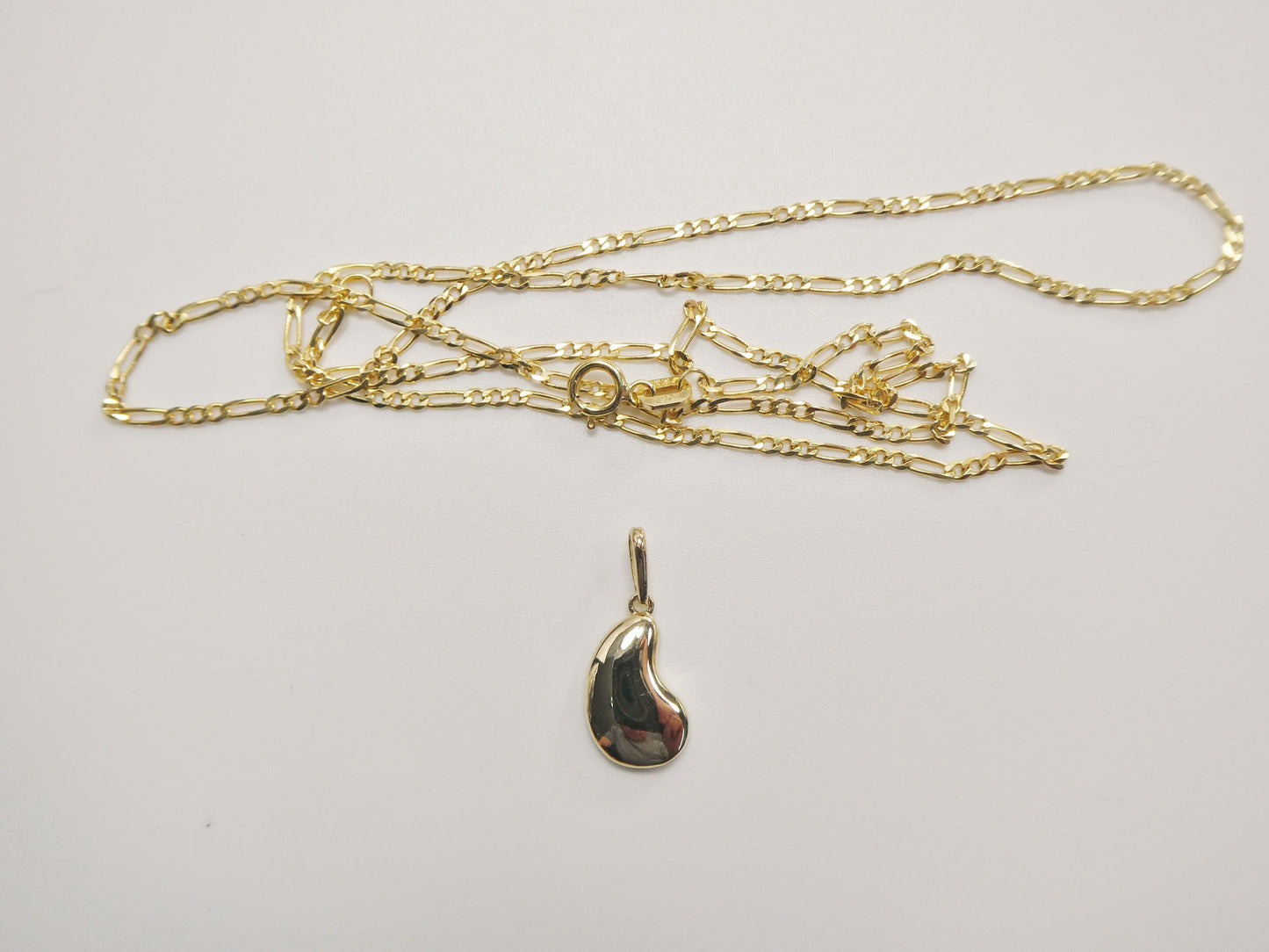 10k real solid yellow gold 18 inch solid figaro chain and teardrop pendent set