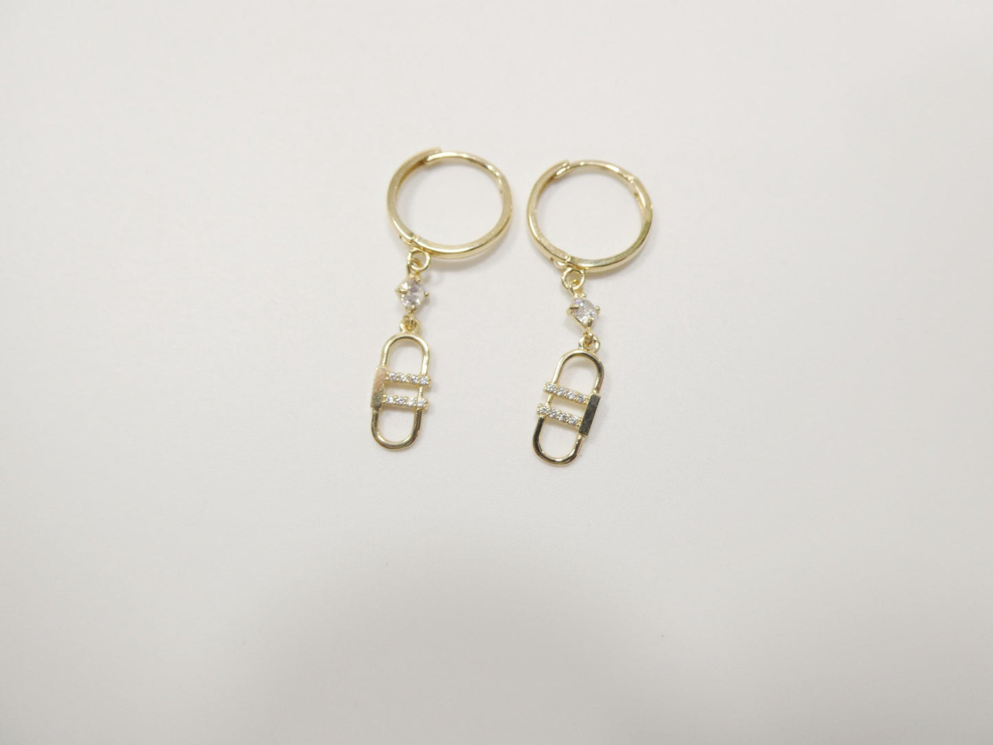 real 10k solid yellow gold paperclip dropping earrings