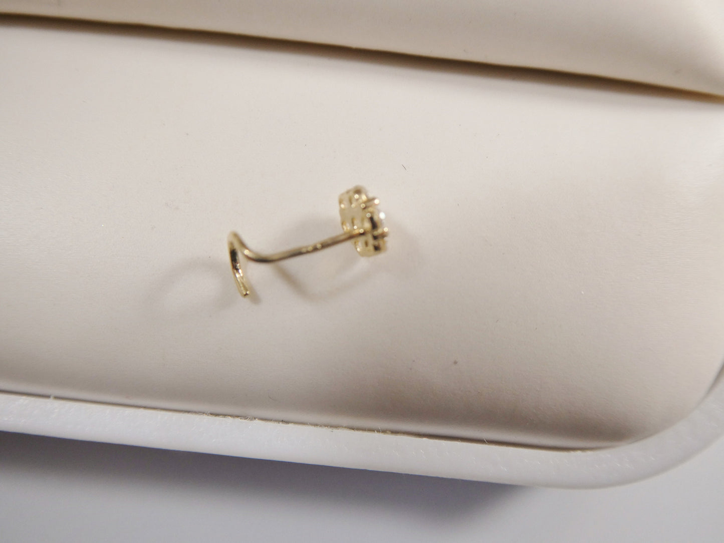 14k real solid yellow gold flower twist nose ring