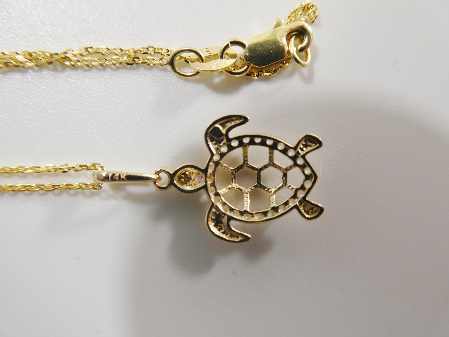 14k real solid yellow gold turtle pendent and cable necklace