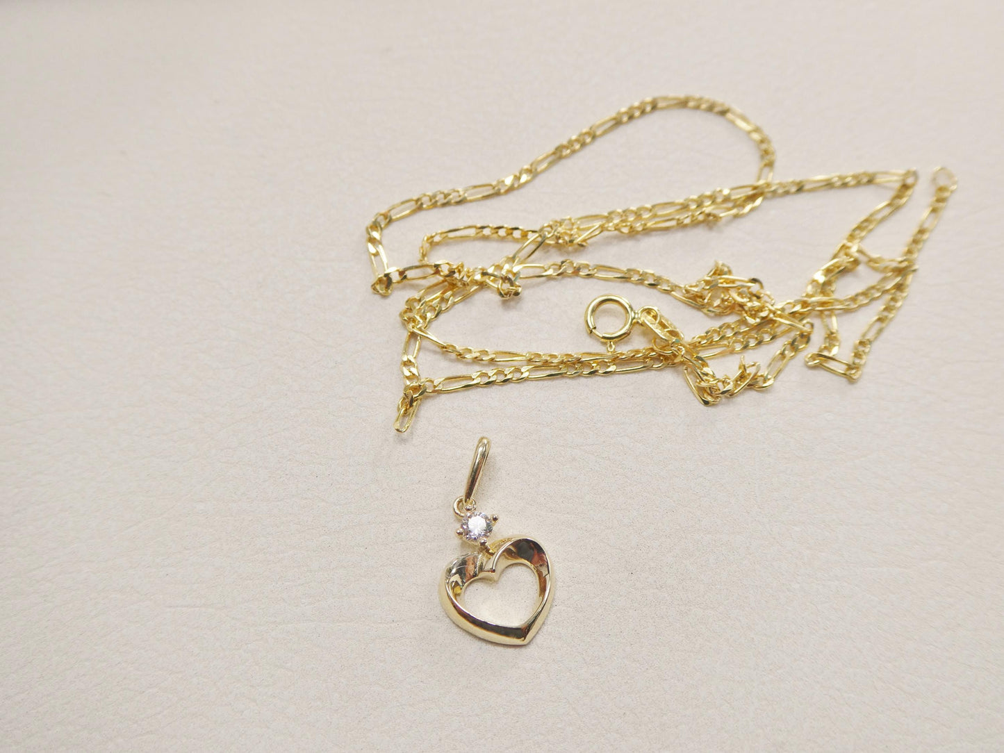 10k Yellow Gold Figaro Chain Necklace with Heart Pendant - 18 inch