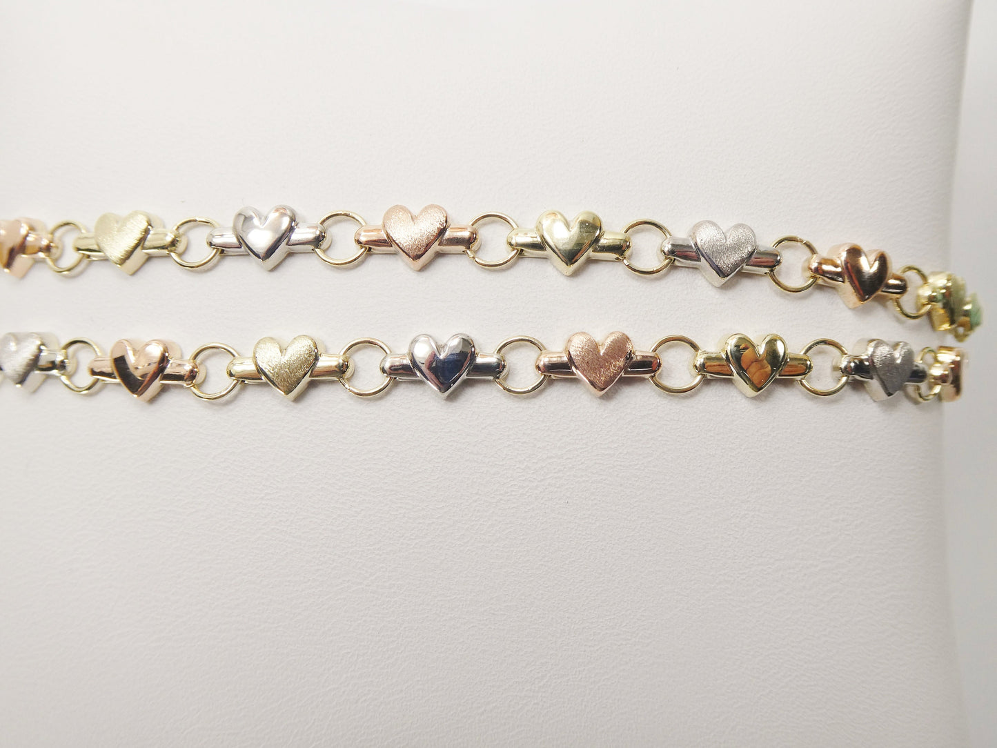10k Solid Gold Heart Bracelet: Tri Color XO Chain