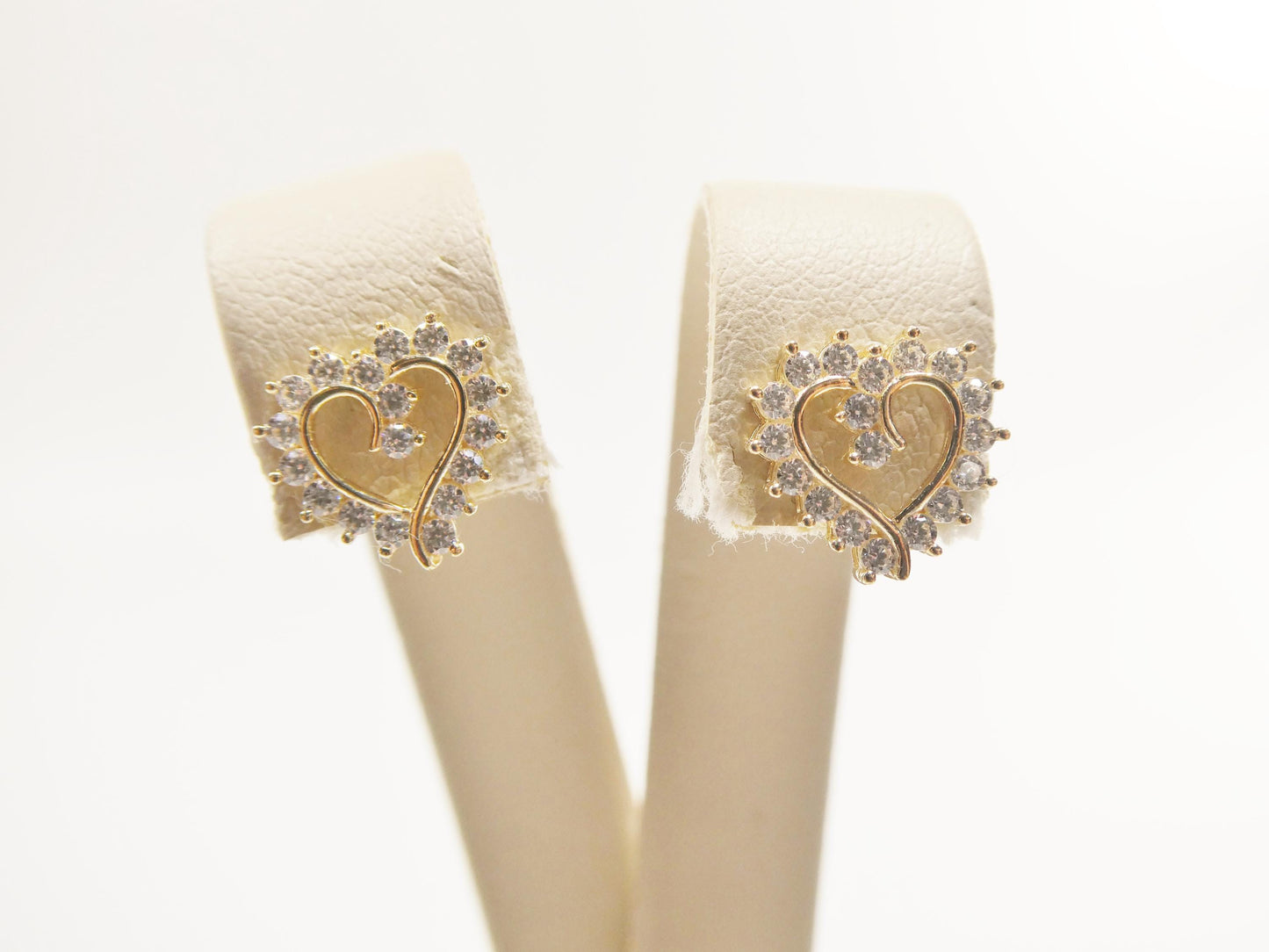 10k real solid gold heart micro fave setting push back earrings