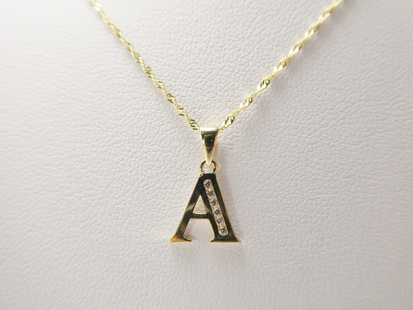 10k real solid yellow gold small initial alphabet pendent and necklace