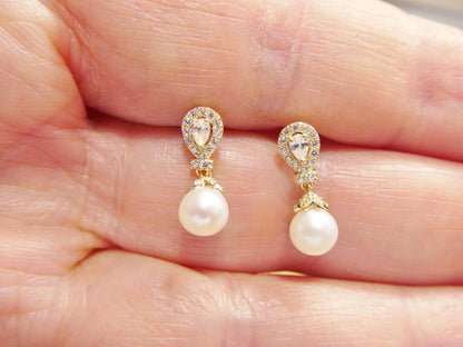 Real 10k Solid Yellow Gold Cultured Freshwater Pearl Push Post Earrings